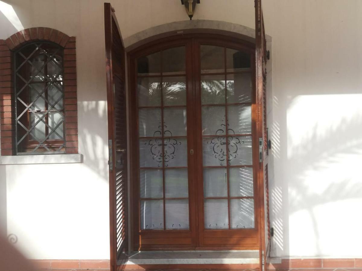 Da Adria al Corvenale - Casa Vacanze Carrara - Villa Exterior foto