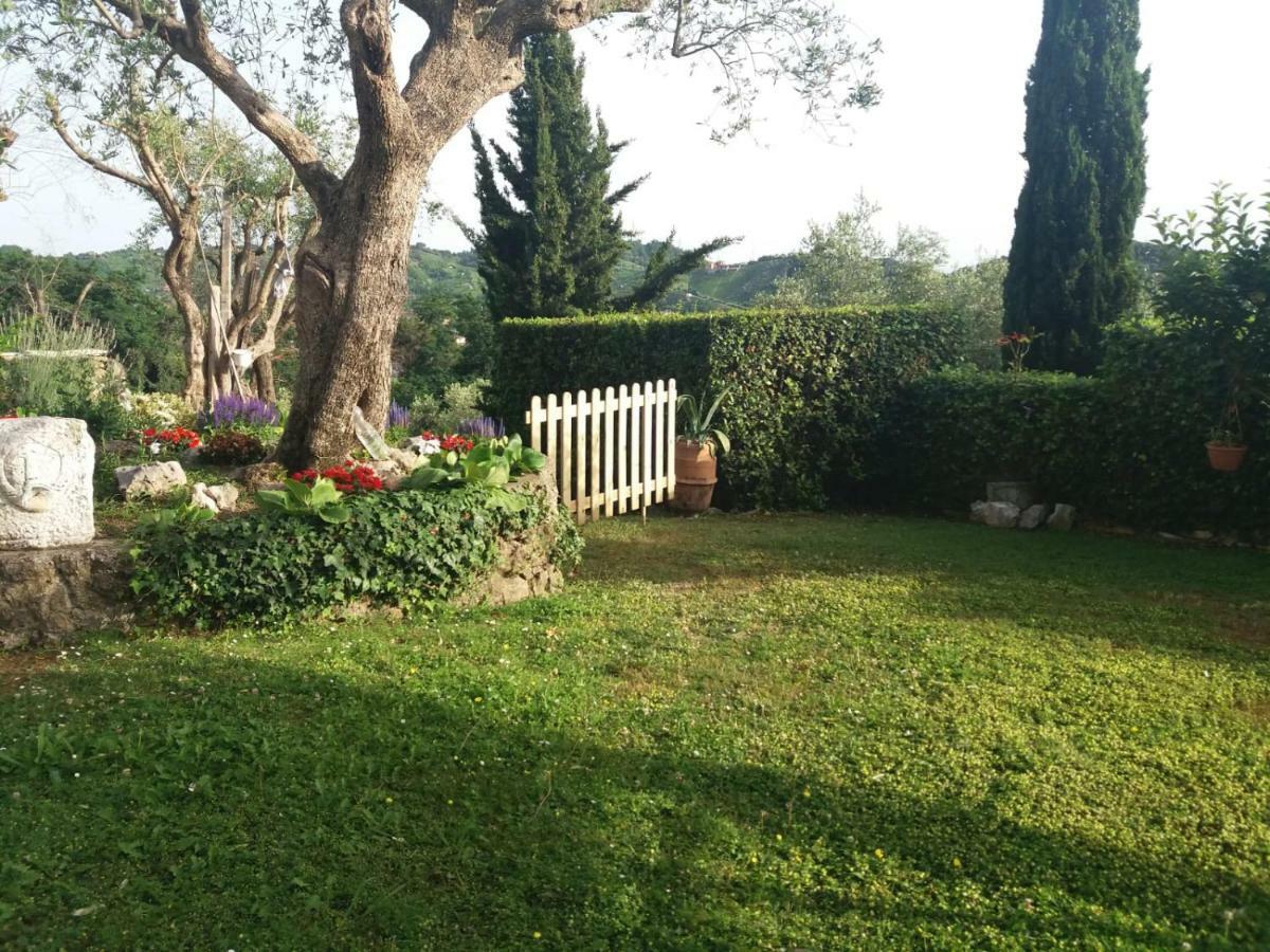Da Adria al Corvenale - Casa Vacanze Carrara - Villa Exterior foto