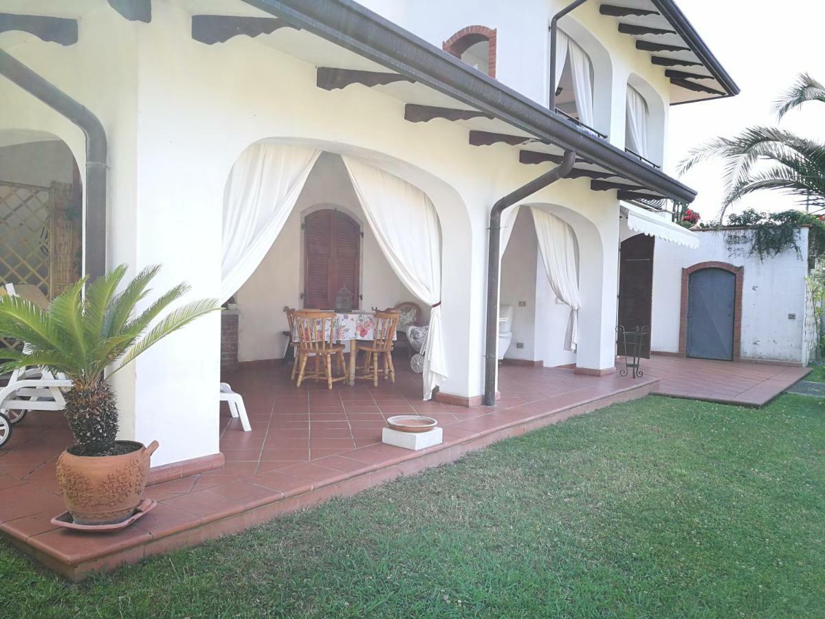 Da Adria al Corvenale - Casa Vacanze Carrara - Villa Exterior foto